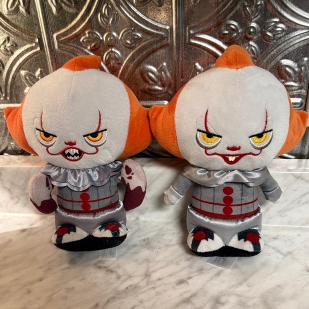 Funko IT Pennywise Clown Plush Super Cute Stephen King 2018 9" Bundle Set